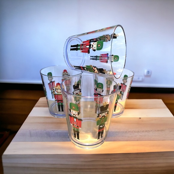 4Pc Nutcracker F.A.O SCHWARZ Christmas Holiday Drinkware Acrylic Indoor/Outdoor - Picture 2 of 6